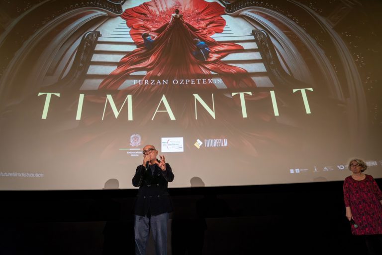 Prima-assoluta-del-film-Diamanti_2