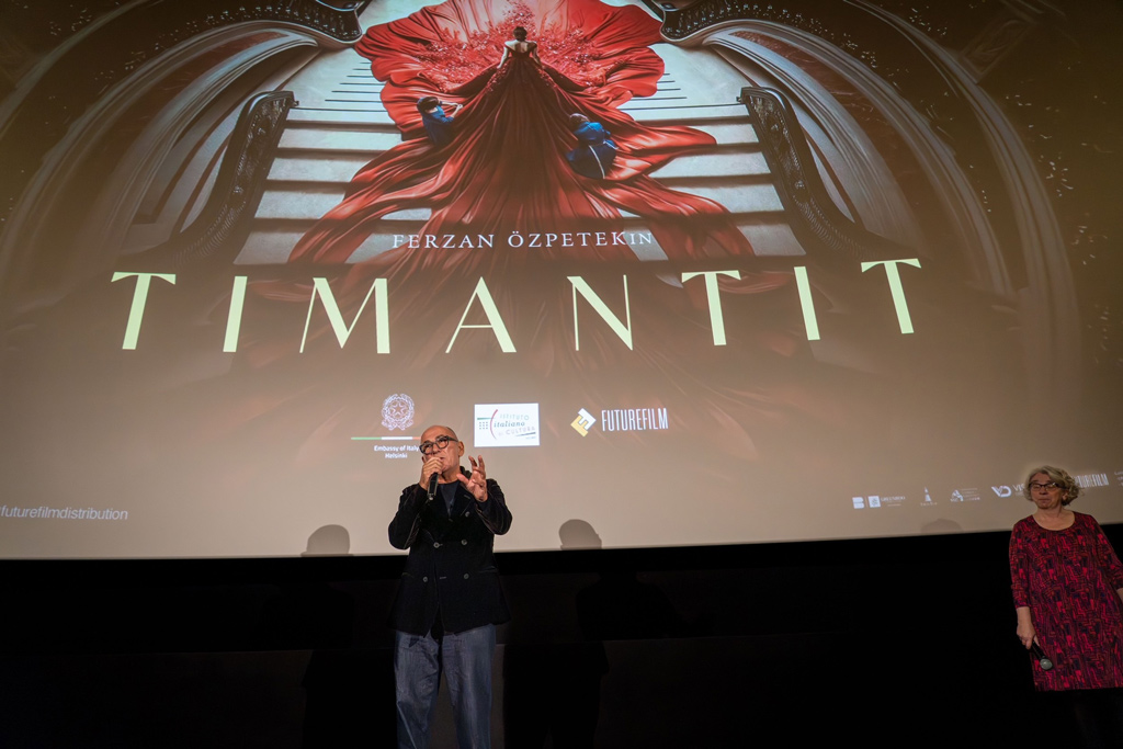 Prima-assoluta-del-film-Diamanti_2